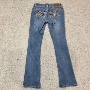 Ariya Blue Embroidered Jeans 7/8 best for US4